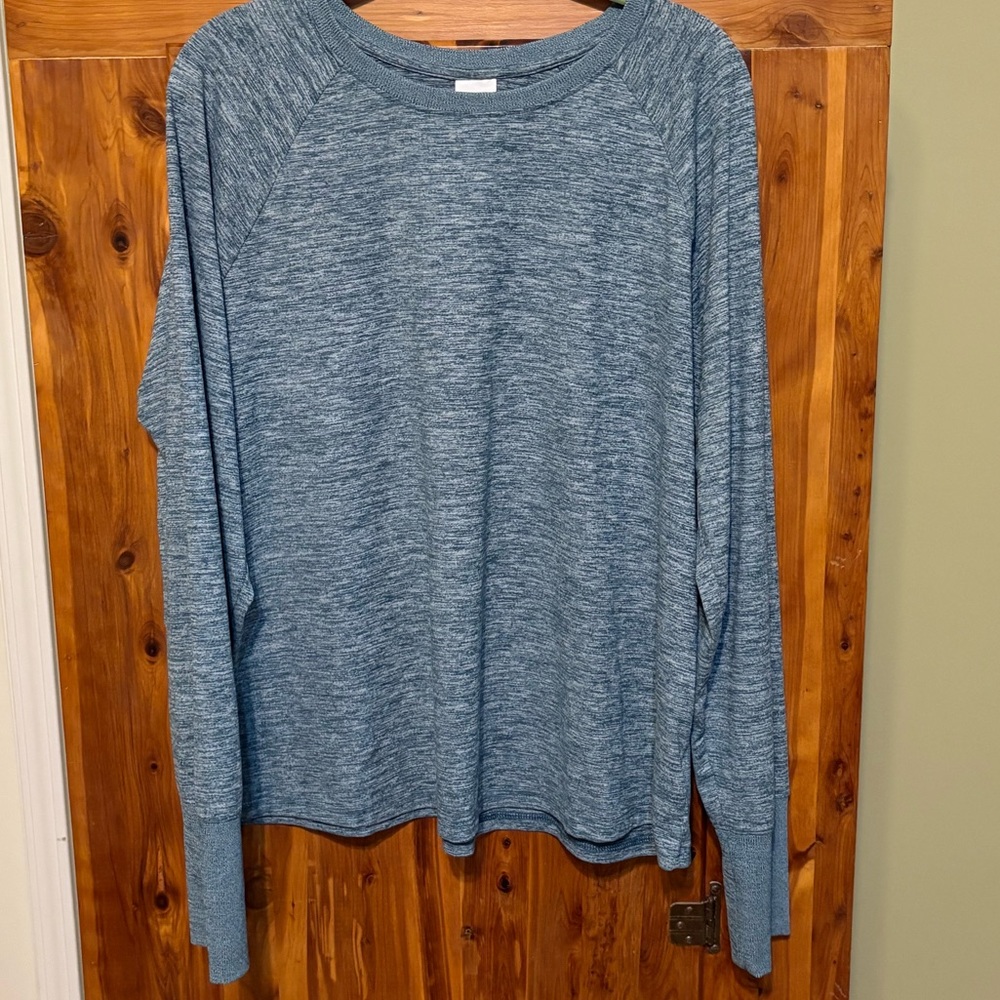 AVIA Long Sleeve Athletic Shirt